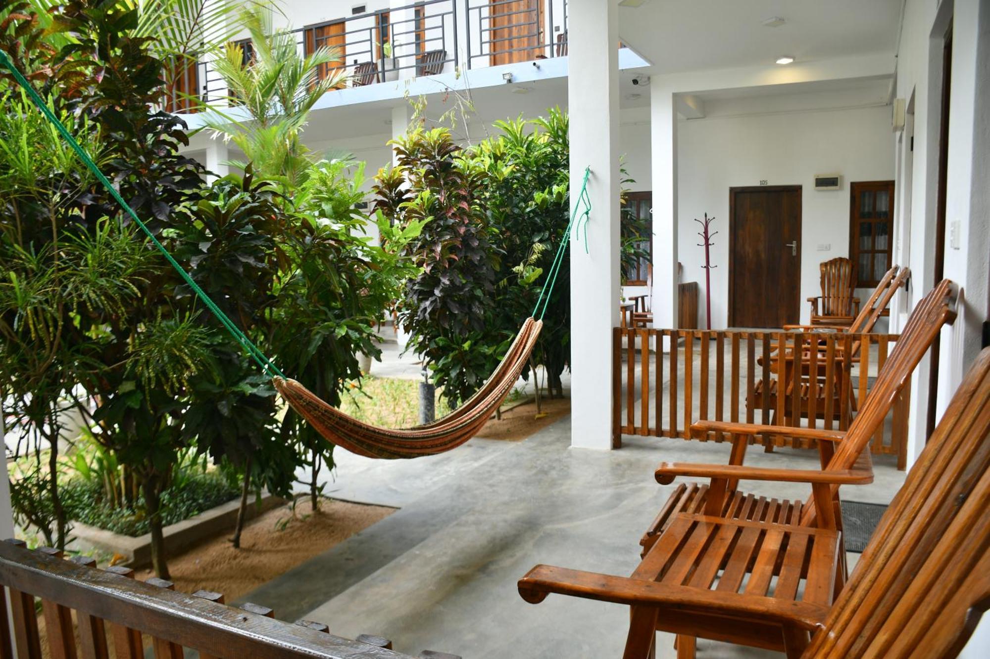 Pearl Of The Bay Hotel Baía de Arugam Exterior foto