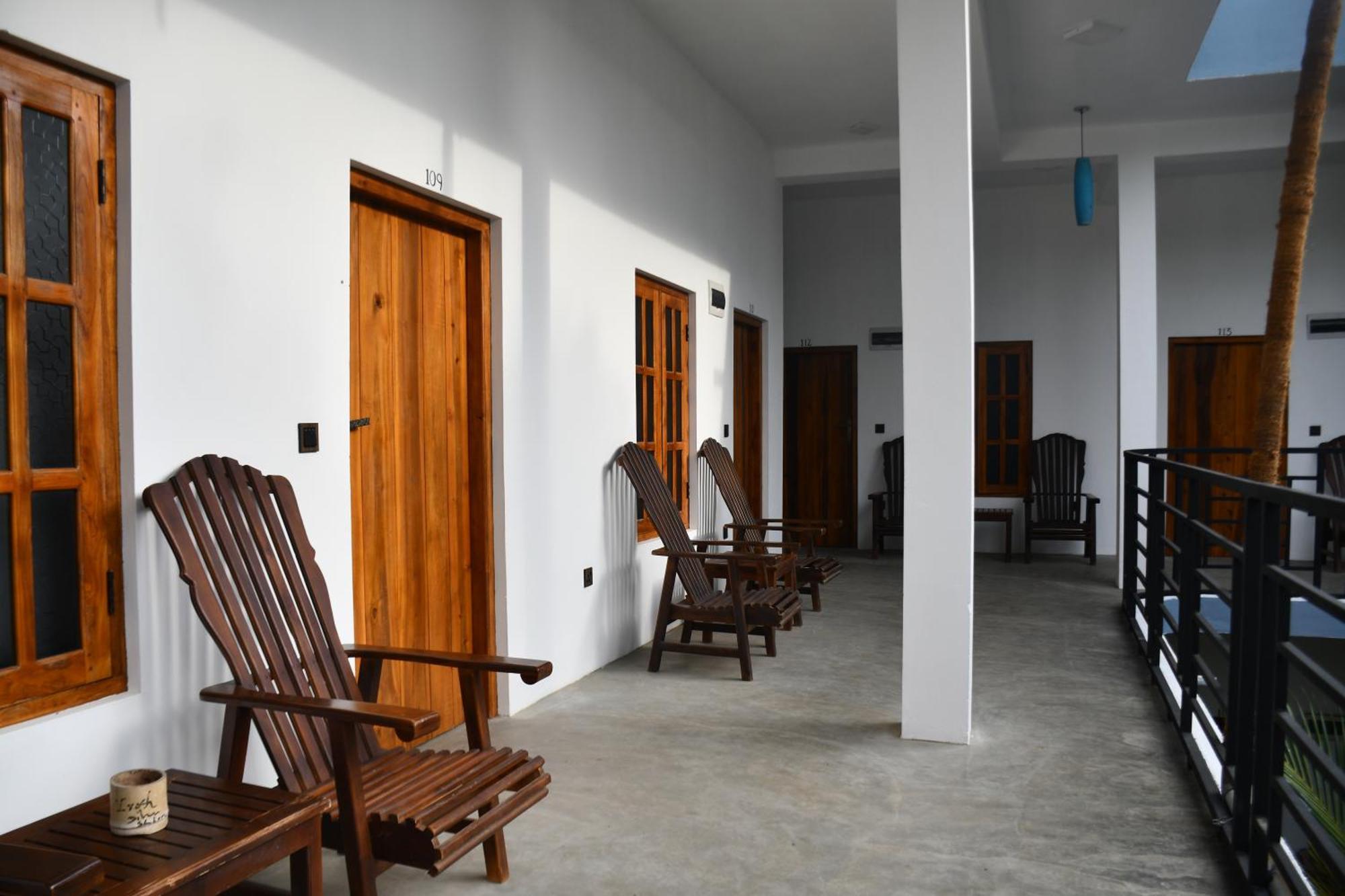 Pearl Of The Bay Hotel Baía de Arugam Exterior foto