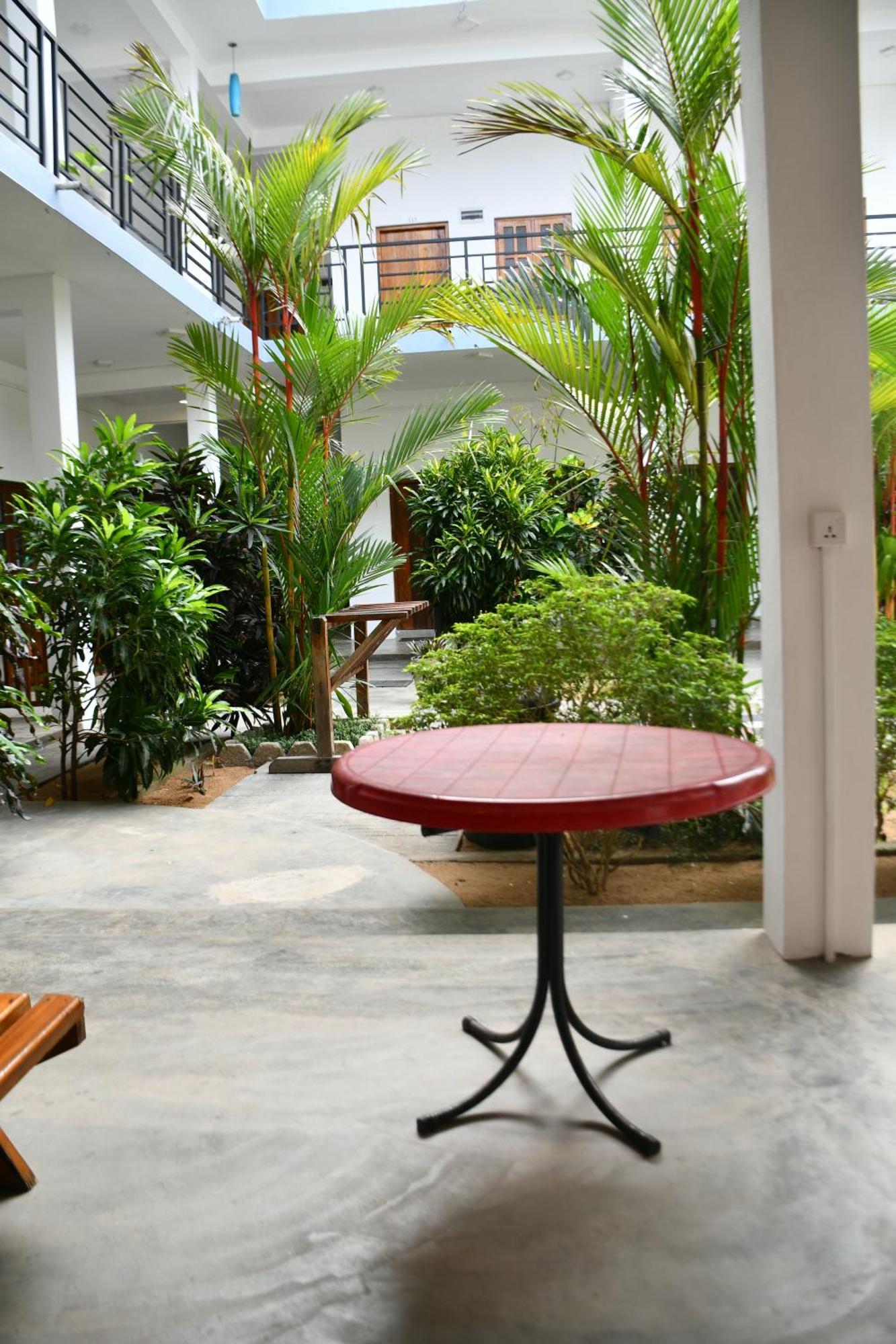 Pearl Of The Bay Hotel Baía de Arugam Exterior foto